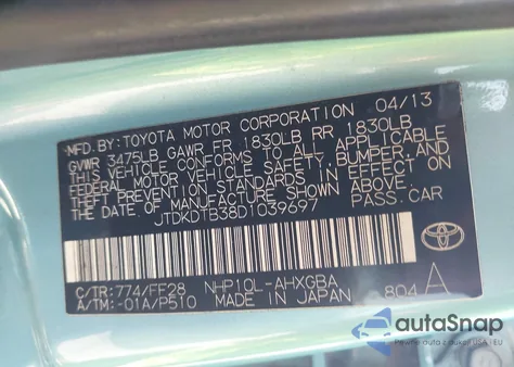 2013 Toyota Prius C Three from USA, damaged, VIN JTDKDTB38D1039697